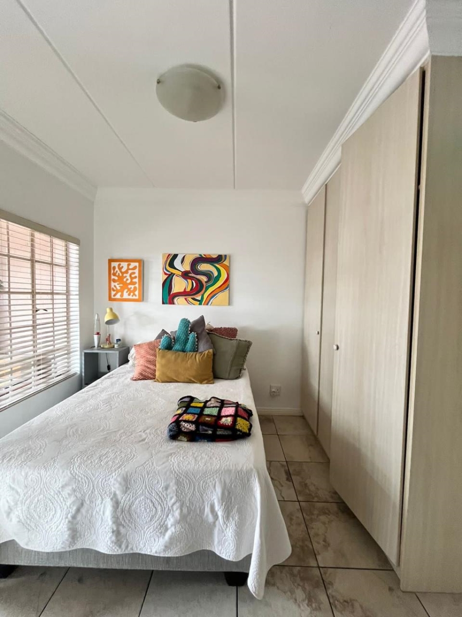 1 Bedroom Property for Sale in Bult West North West